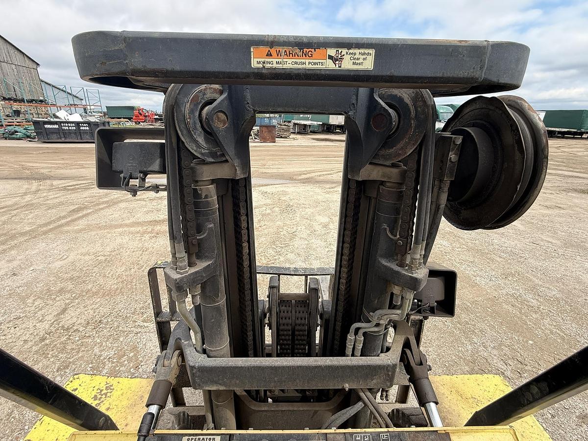 Used 2001 Hyster HX155XL2, 3 Stage, 12,000 Lbs Fork Lift