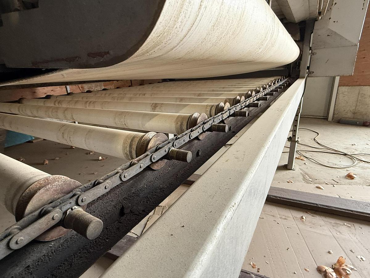 Used Kerian L50 50" Sizer with 5 Lane Table