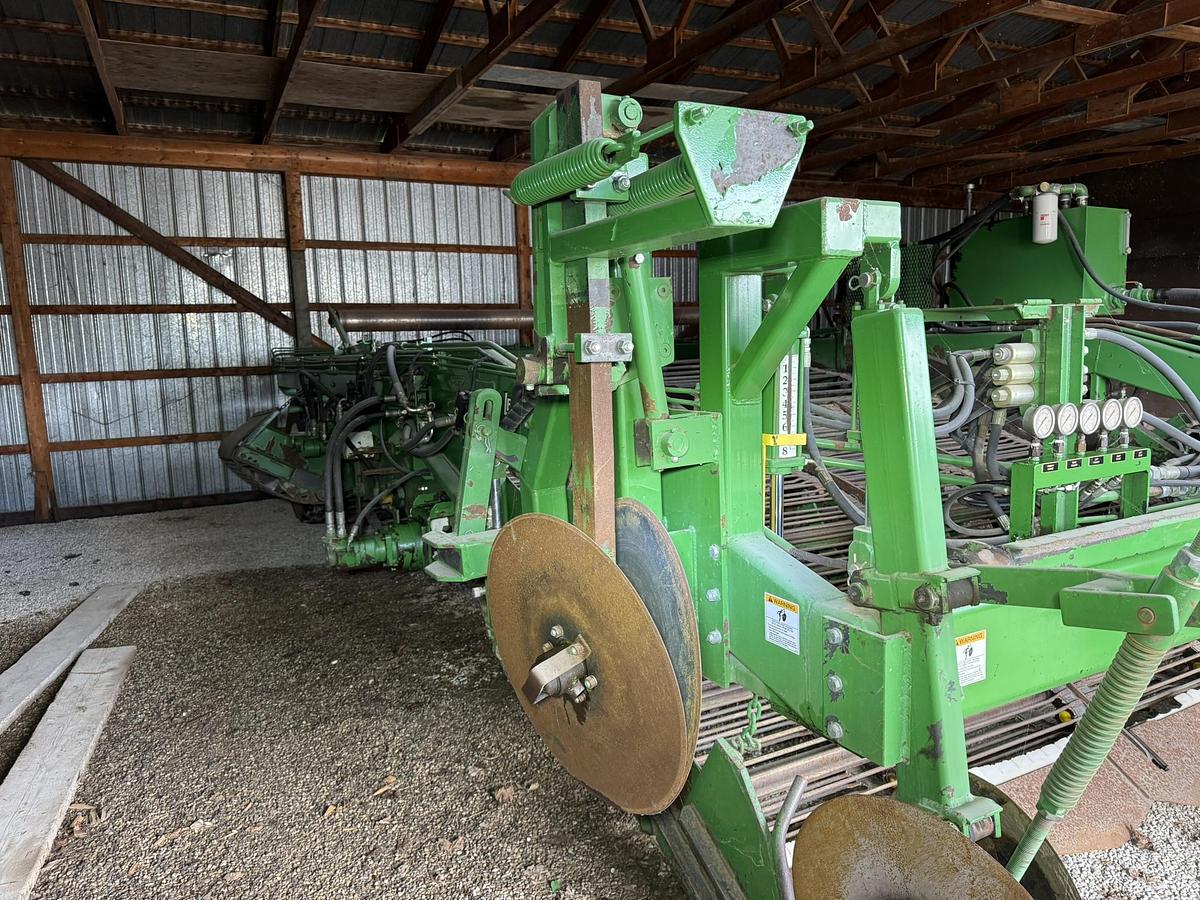 Used 2006 Lenco 4 Row Hydraulic Windrower