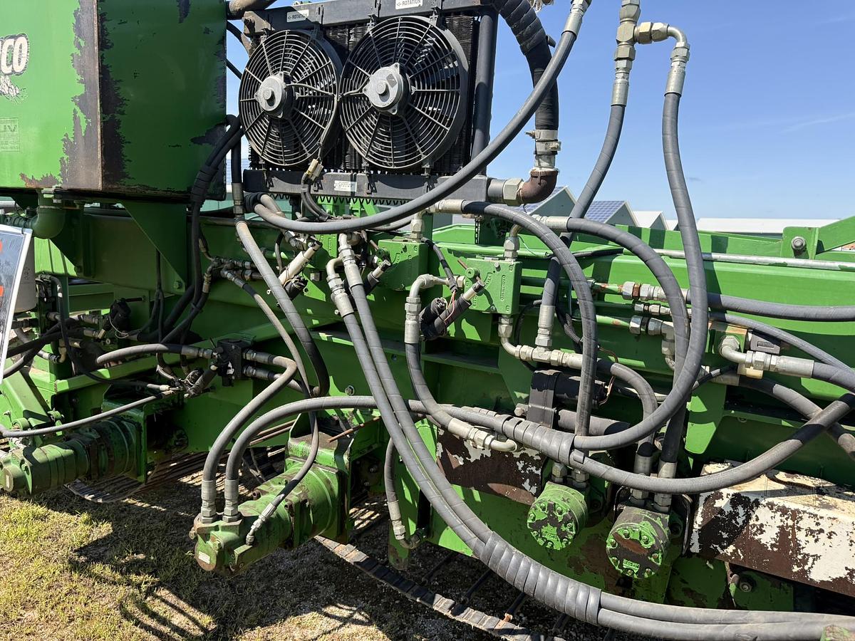 Used 2006 Lenco 4 Row Fully Hydraulic Windrower