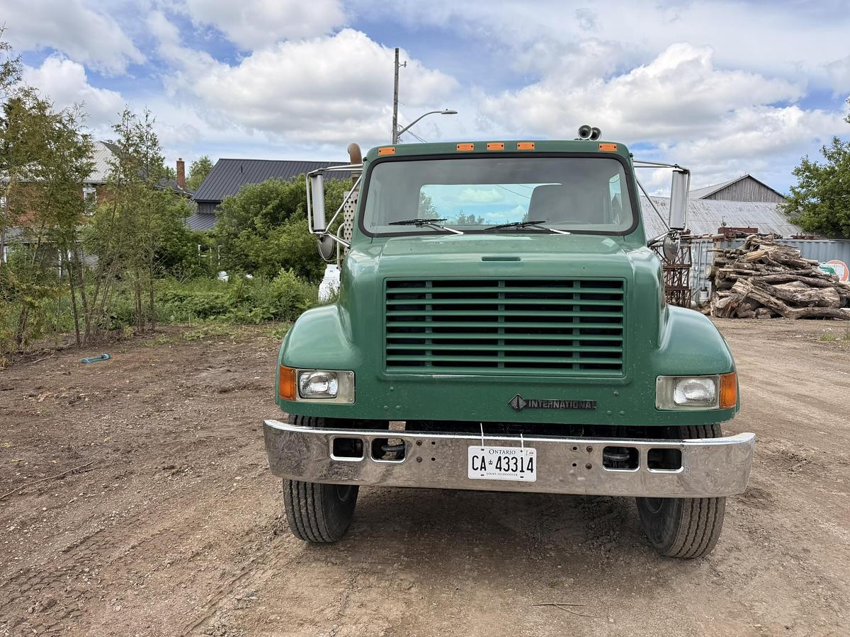 Used 1998 International Navistar 4700 Single Axle Cab and Chassis