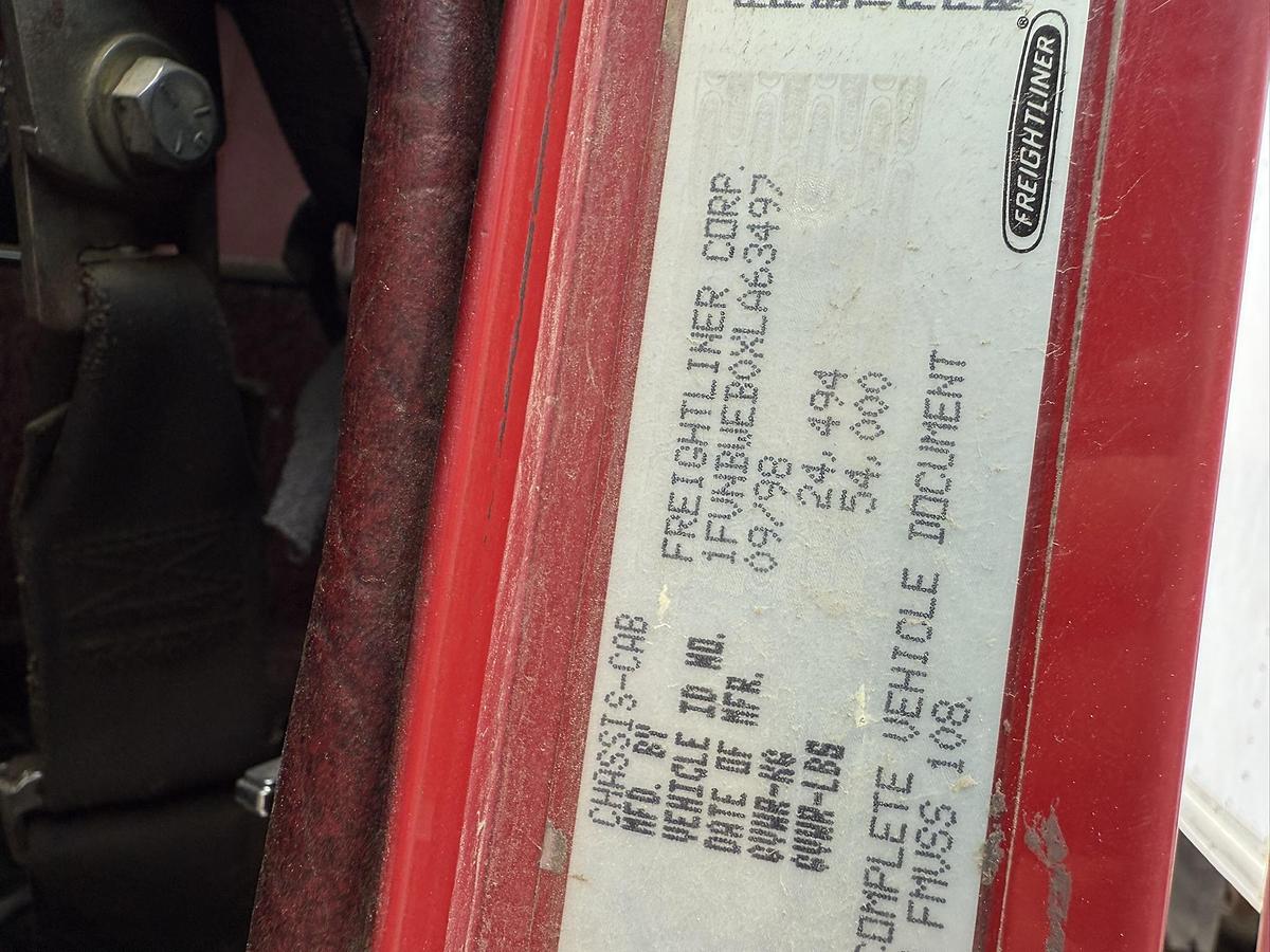 Used Freightliner FLB Cab Over, Cat 350, 13 Speed