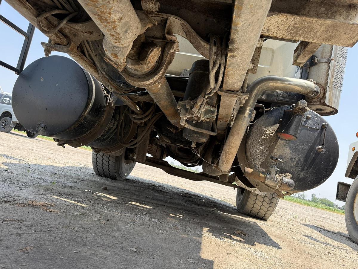 Used 1999 Mack Truck With 24' Alliston Machinery Box, 60" Belt, Honda Motor