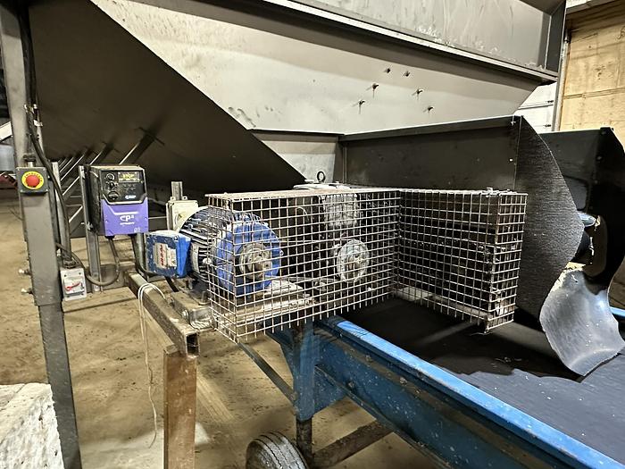 Used 2022 Alliston Machinery 1,000 CWT Hopper