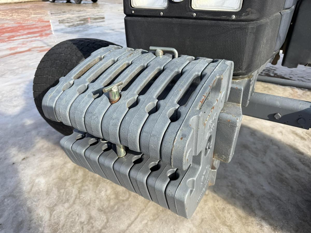 Used 1999 New Holland TL70, Turf and Ag Tires, Raven Guidance and Light Bar