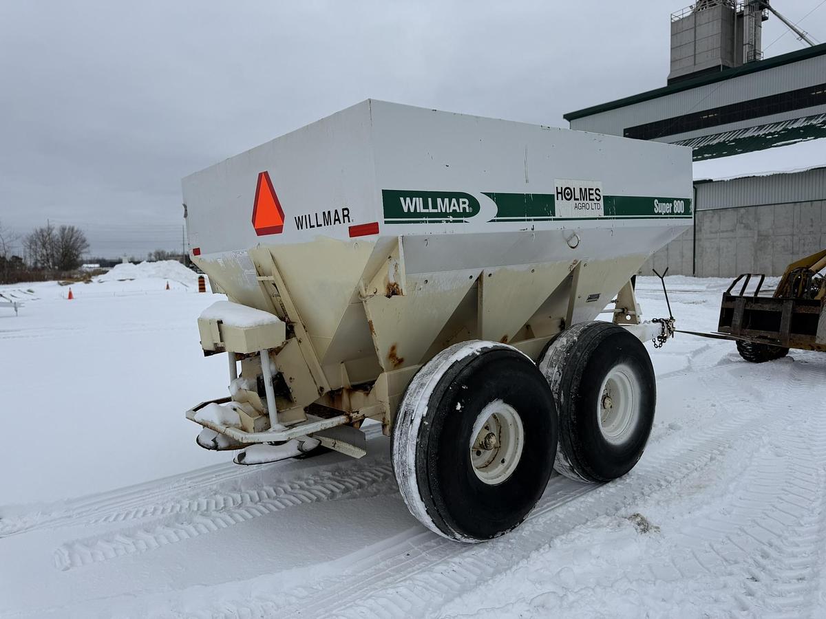 Used Willmar Super 800, 8 ton, Float Tires, Stainless Hopper