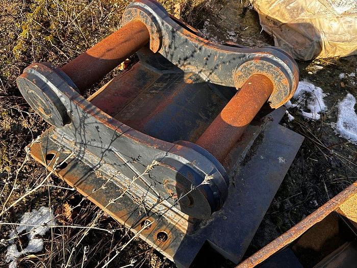 Used Allu DH 4-17 68" Excavator Screening Bucket