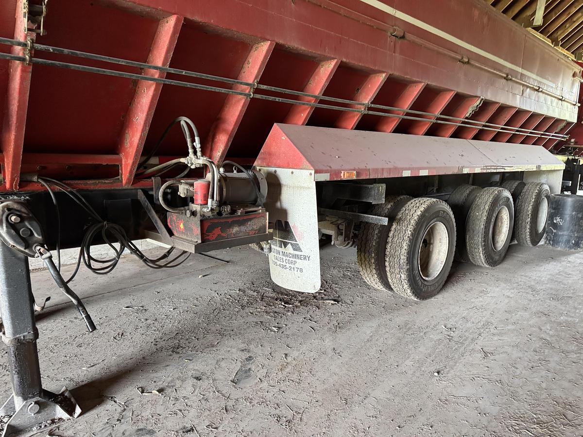 Used 2010 Alliston Machinery 40' Live Bottom Produce Bulk Trailer