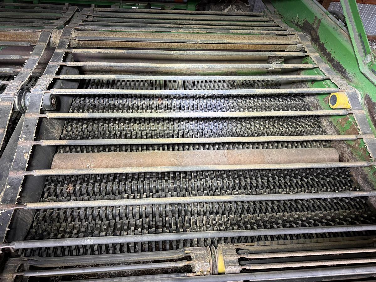 Used 2006 Lenco 4 Row Hydraulic Windrower