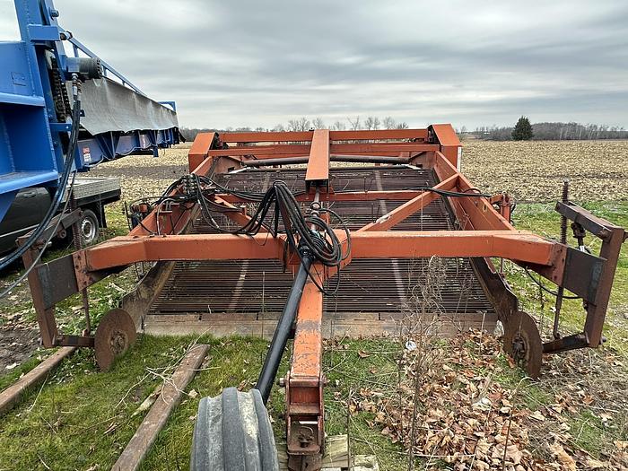 Used Potato Pro 4 Row Windrower, 36mm beds, 36" Spacing