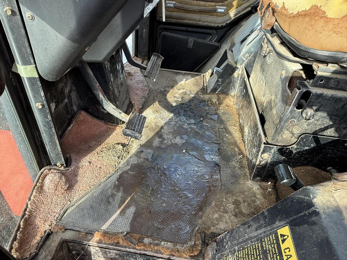 Used 1981 International Harvester 6388 2+2, Full Duals, 540/1000PTO, 3PTH, 1 Owner