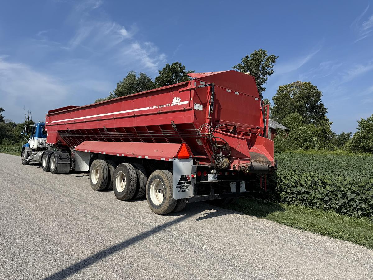 Used 2010 Alliston Machinery 40' Live Bottom Produce Bulk Trailer
