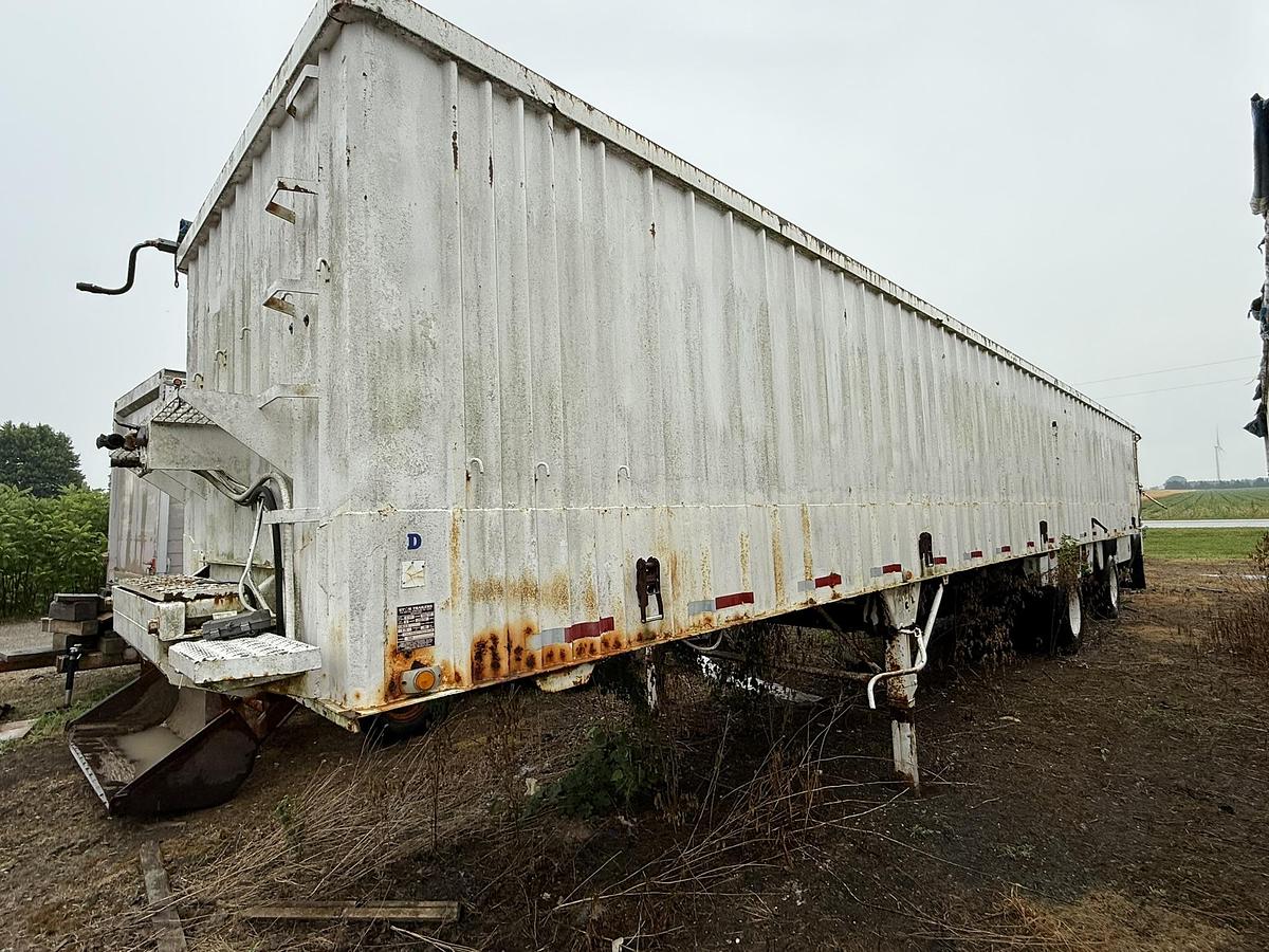 Used Star Trailers 3 Axle LIve Bottom Trailers, Package Price