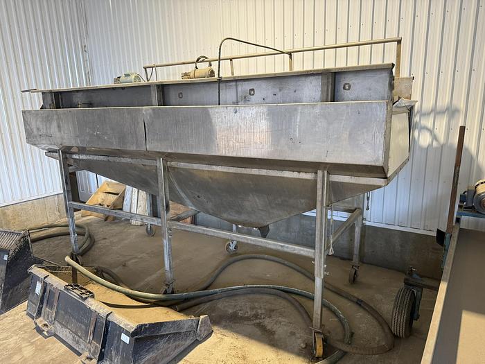 Used Alliston Machinery 48" Brush Washer With Sponge Drying Section