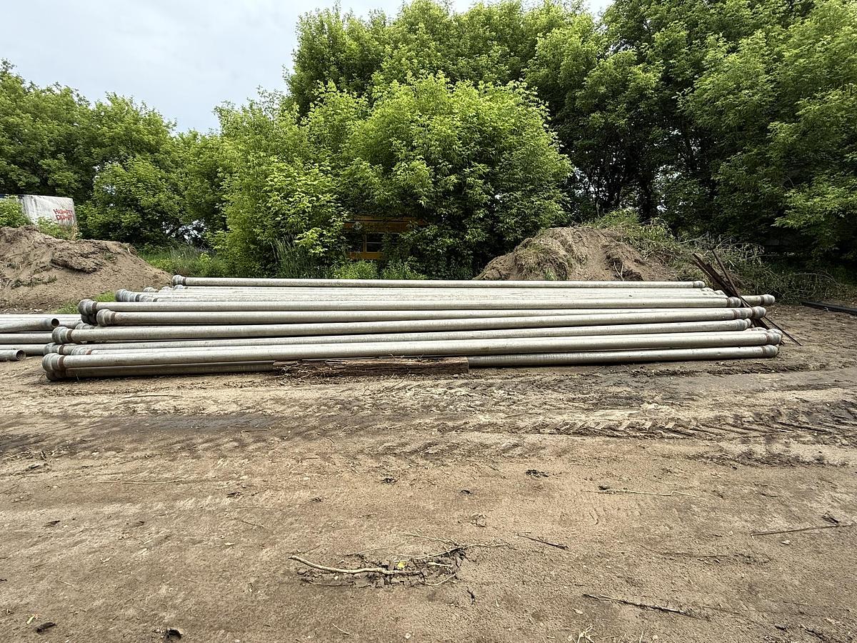 Used Bell and Ball 30' Irrigation Pipe