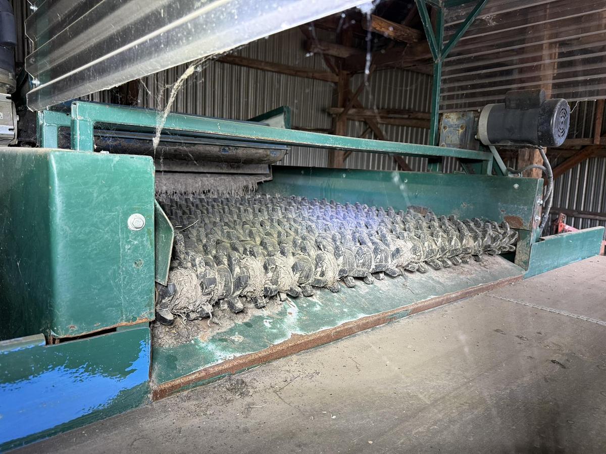 Used Mobile Grading Station 60" Star Table, Single Phase