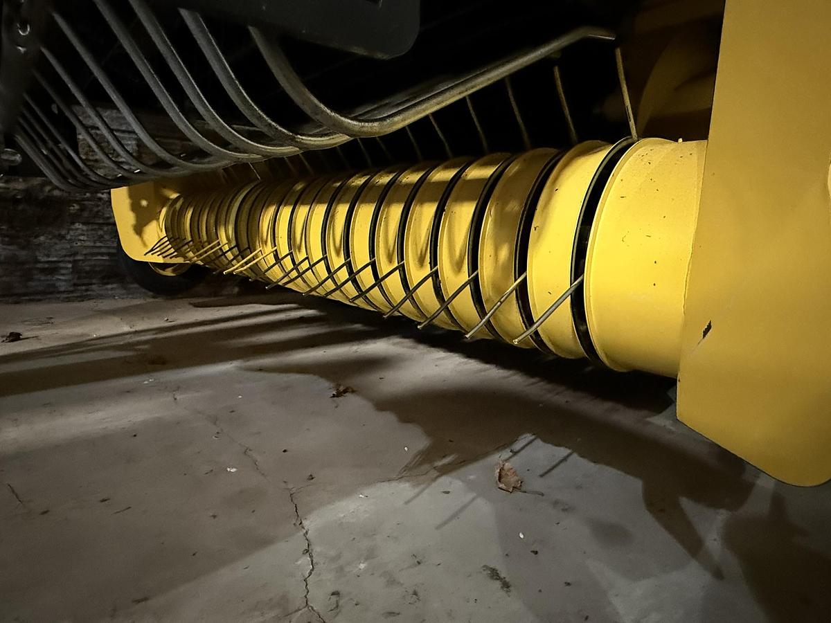 Used New Holland RF450 Utlilty