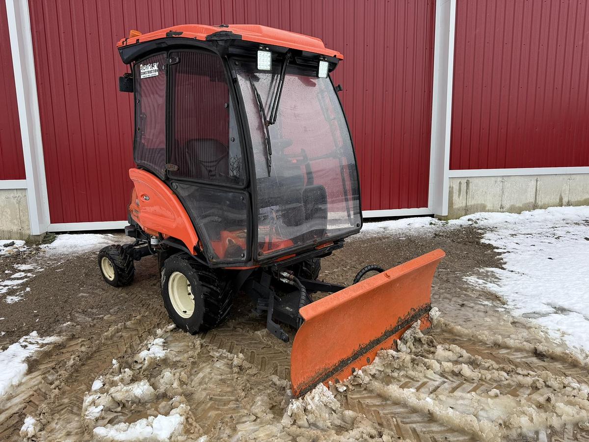 Used 2018 Kubota F2690, Cab, Heat, 4WD, Diesel, Blade