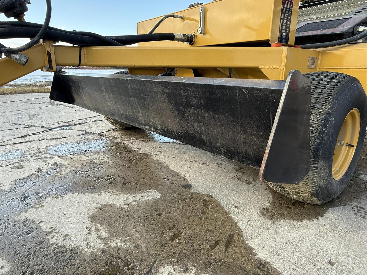 Used 2008 Cherrington 4700 XL Beach Cleaner