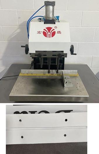 Used (visible in production) 2018 ZENBO ZB 1200CT-430 - Automatic Sheet-feeding Paper Bag Making Machine (gift paper bag)