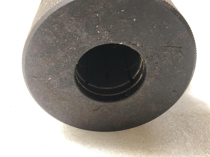 Used LYNDEX TG100  TOOL HOLDER  5 1/2 PROJECTION