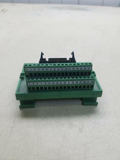 Used PHEONIX CONTACT UMK TERMINAL BLOCK