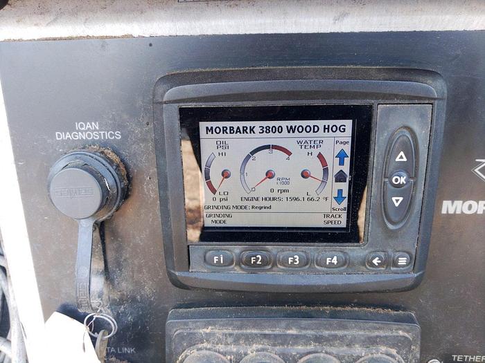 Used 2011 MORBARK 3800 - HORIZONTAL GRINDER