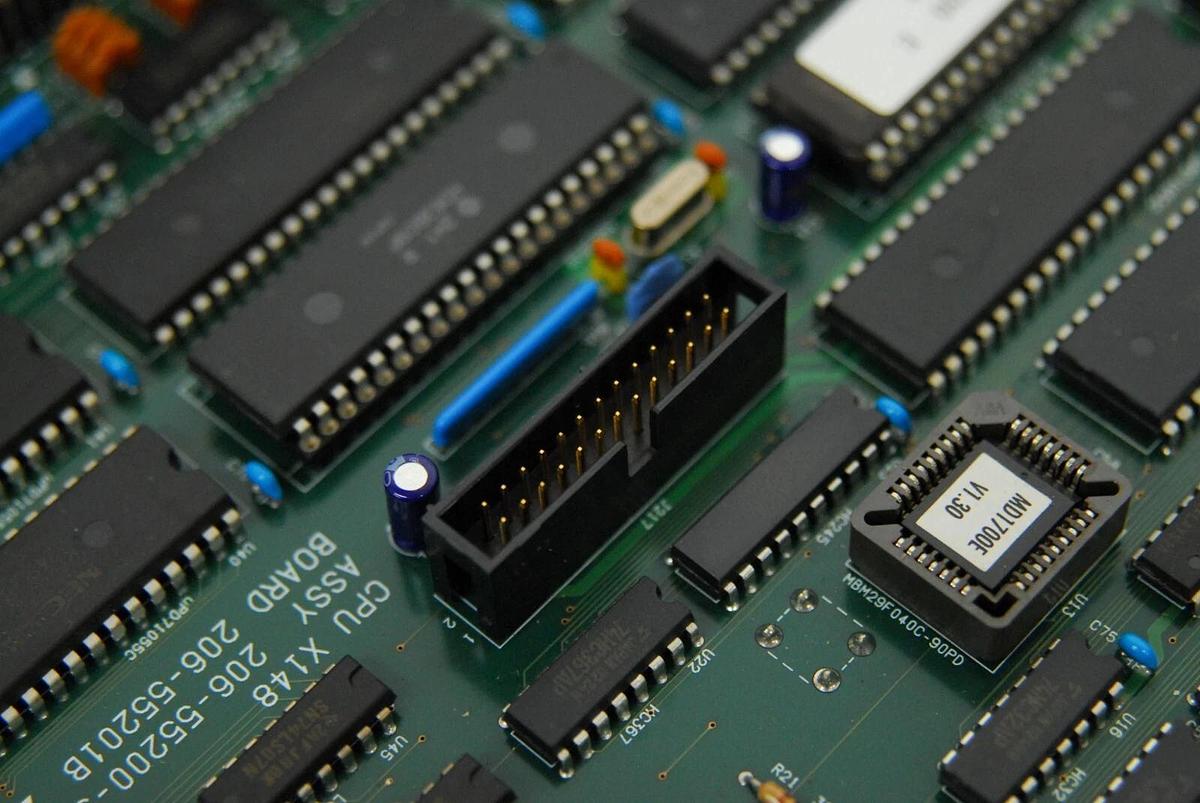 Used Shimadzu UV-1700 - CPU X148 206-55200-91 206-55201B CPU Board