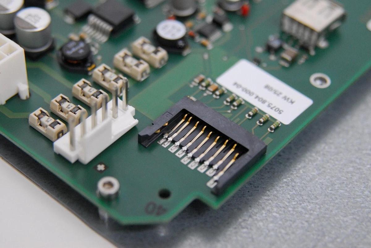 Used Eppendorf epMotion 5075 B/0015 514.574-1 Interface Control Board 5075.804.000.04