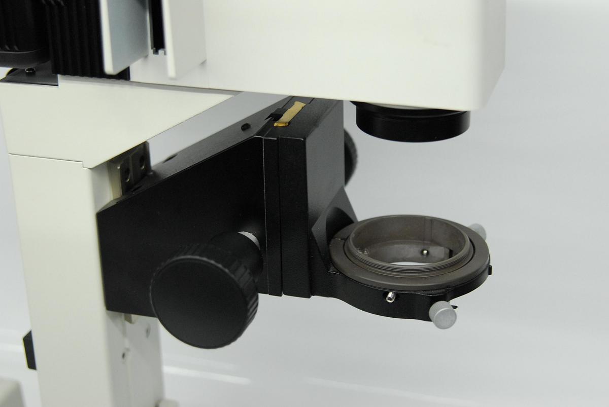 Used Nikon T-DH Dia Illumination Pillar W/ TE2-PS100W, LHS-H100P-1 Lamp (TE2000)