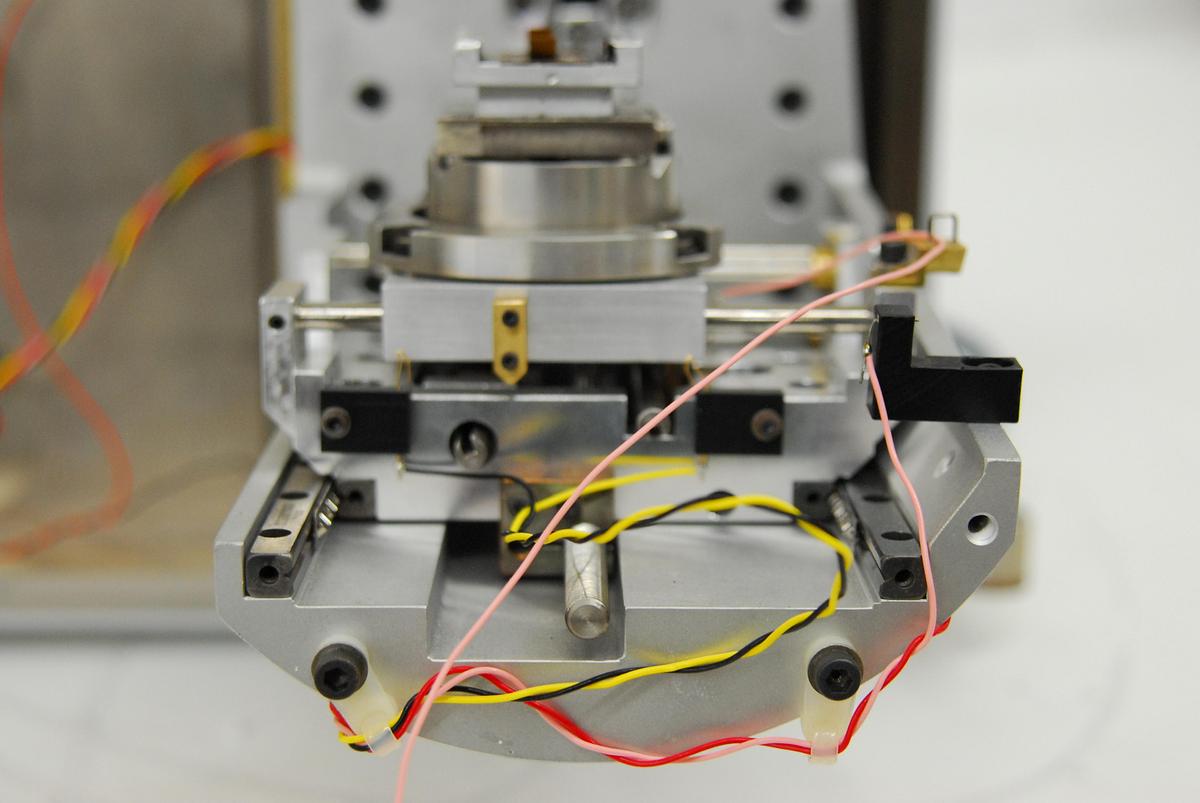 Used CamScan Series 2 SEM - 5-Axis Motorized Specimen Stage Door Assembly