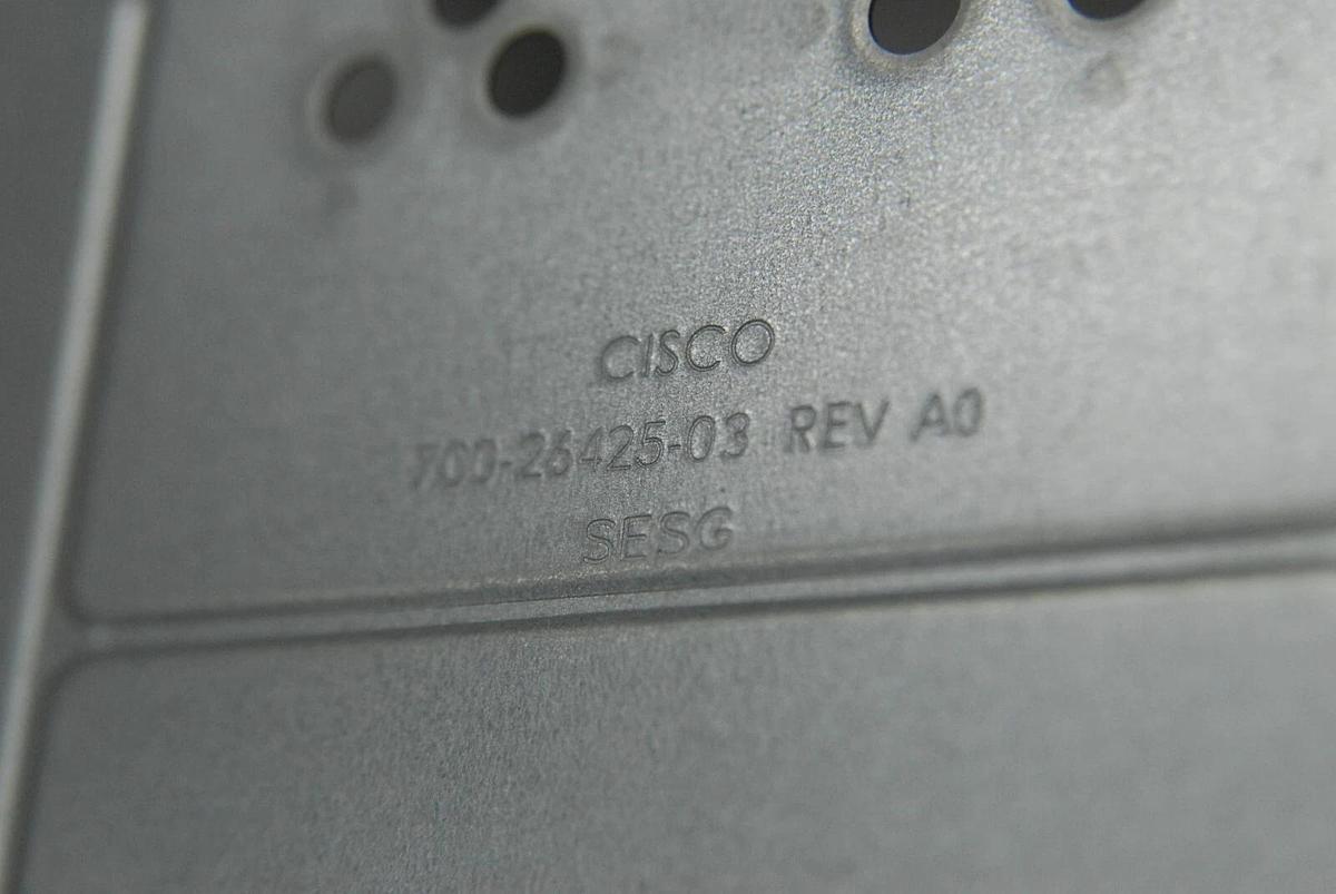 Used Cisco 700-26425-03 WAP Low Profile Mounting Bracket - Lot of 2