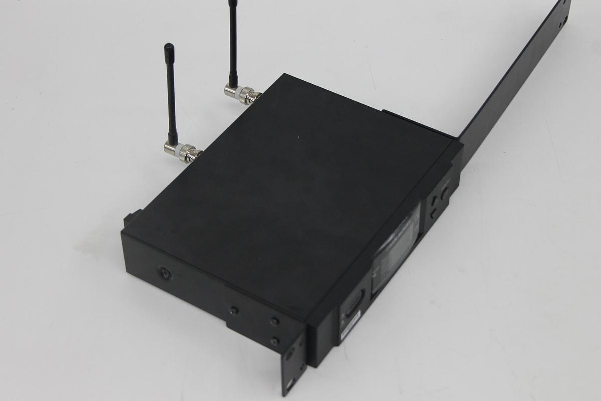 Used Audio-Technica ATW-R3100BC W/ 1 Audio-Technica ATW-T310BD Transmitter Bodypack