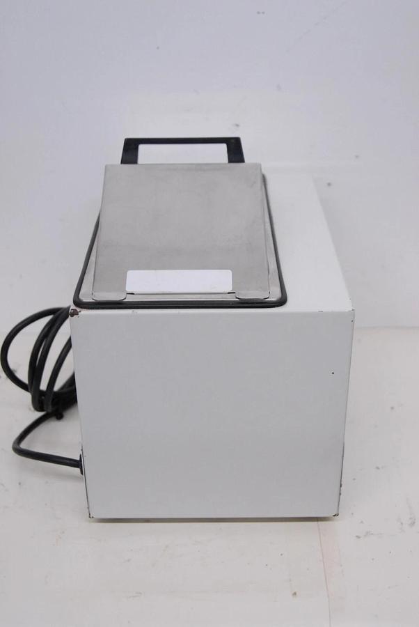 Used VWR Shel Labs Sheldon Manufacturing 14-5794 Heated Water Bath W/ Lid - TESTED