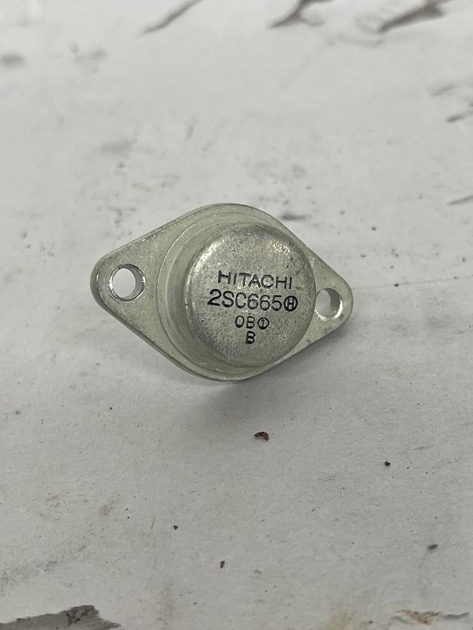 Used Hitachi 2SC665 "Original" transistor
