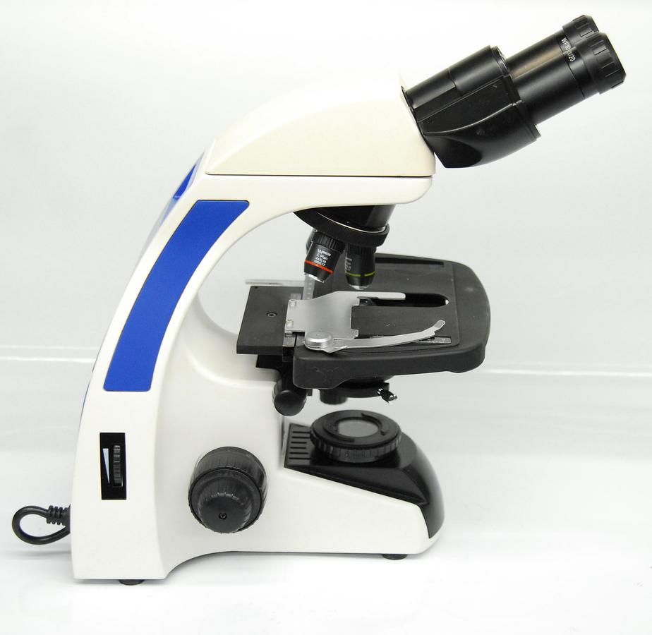 Used Walter Binocular Compound Microscope 4/10/40x Objectives - AmScope T720 Style