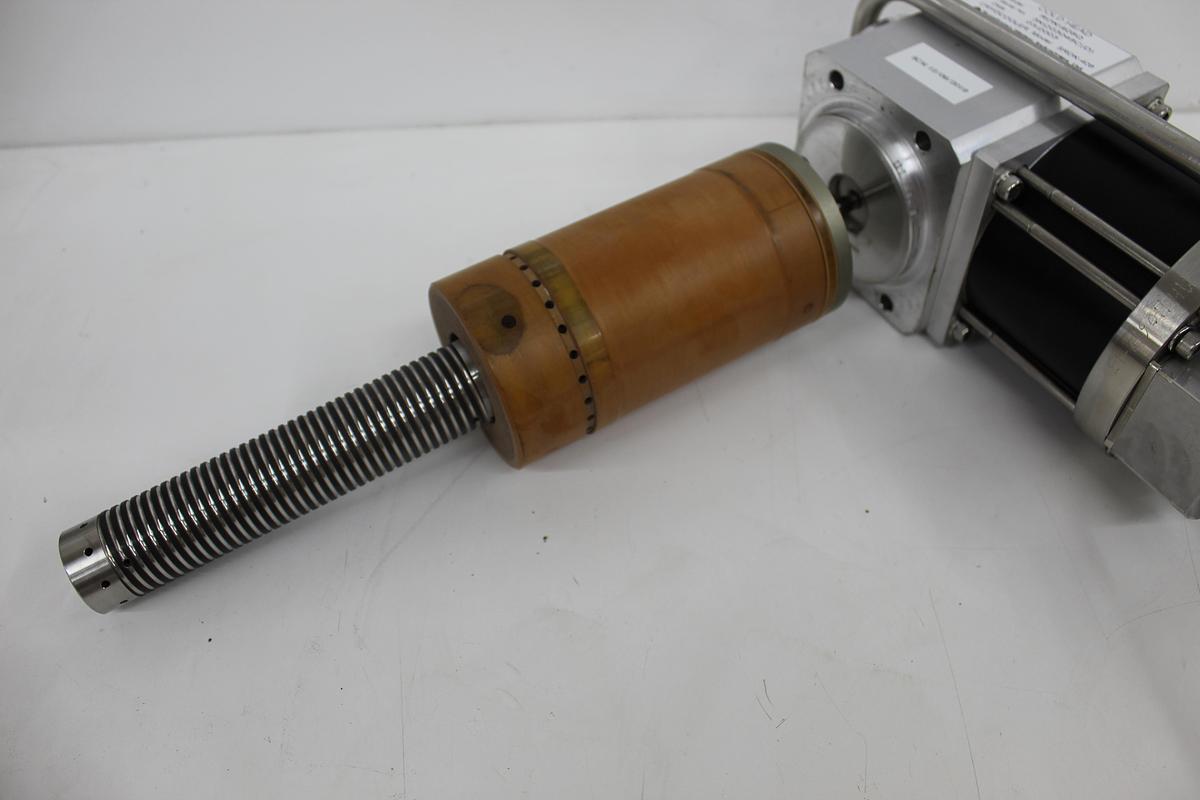 Used Sumitomo RDK-408Q SRDK-408 Cryogenic Cold Head