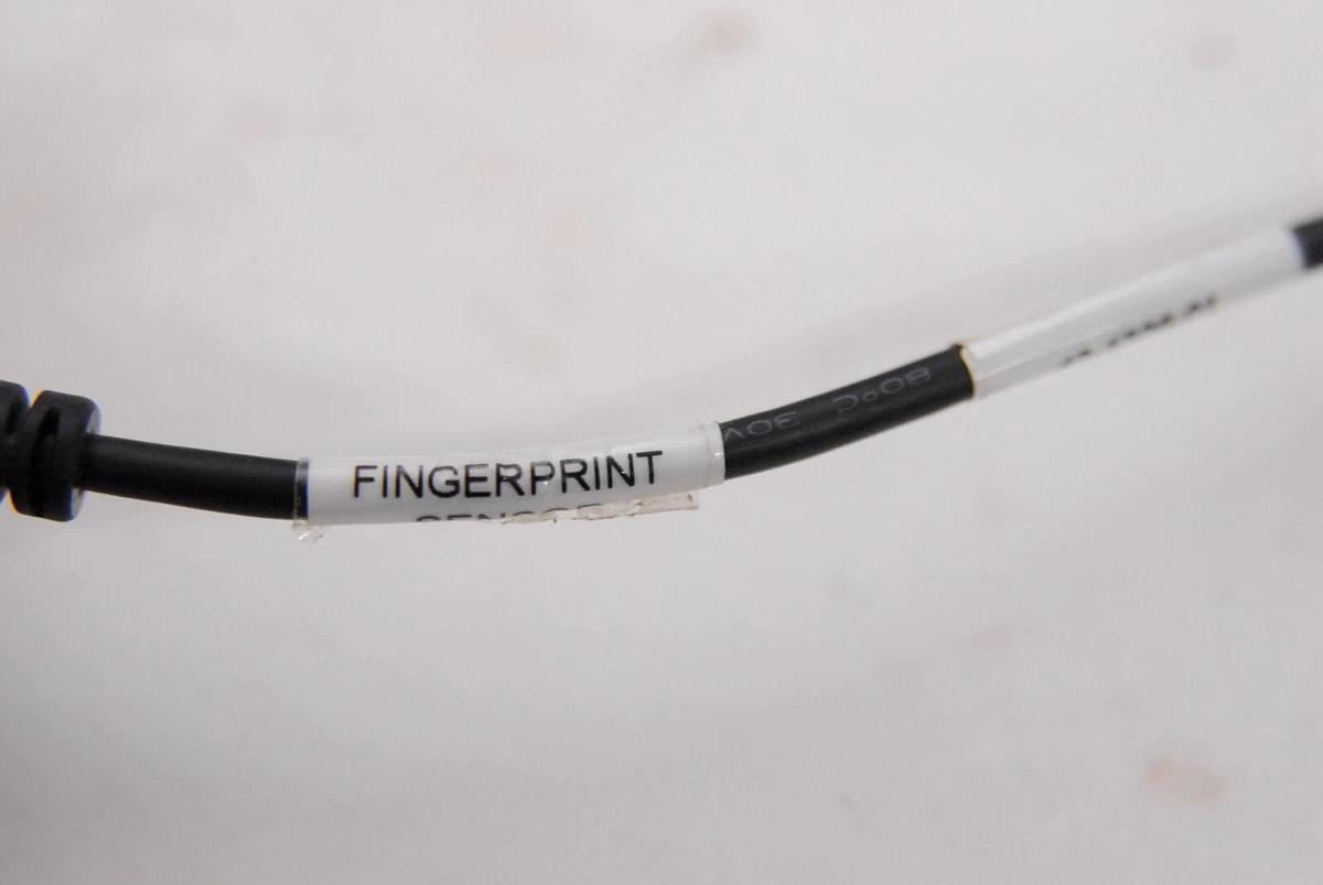 Used Omnicell Optiflex 13-1172 Keyboard W/ Authentec 45494 Fingerprint Sensor