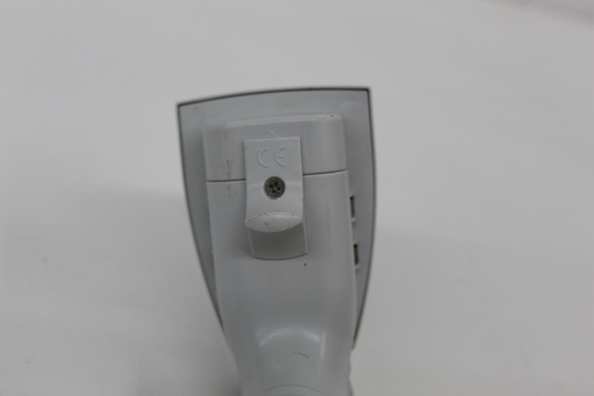 Used Eppendorf Research Pro 300 Pipette 20-300 uL