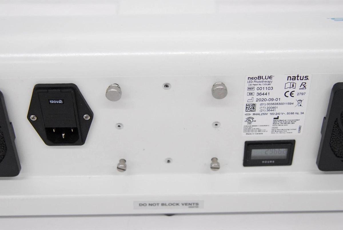 Used Natus 001103 neoBLUE LED Phototherapy System ( 2966 Hrs)