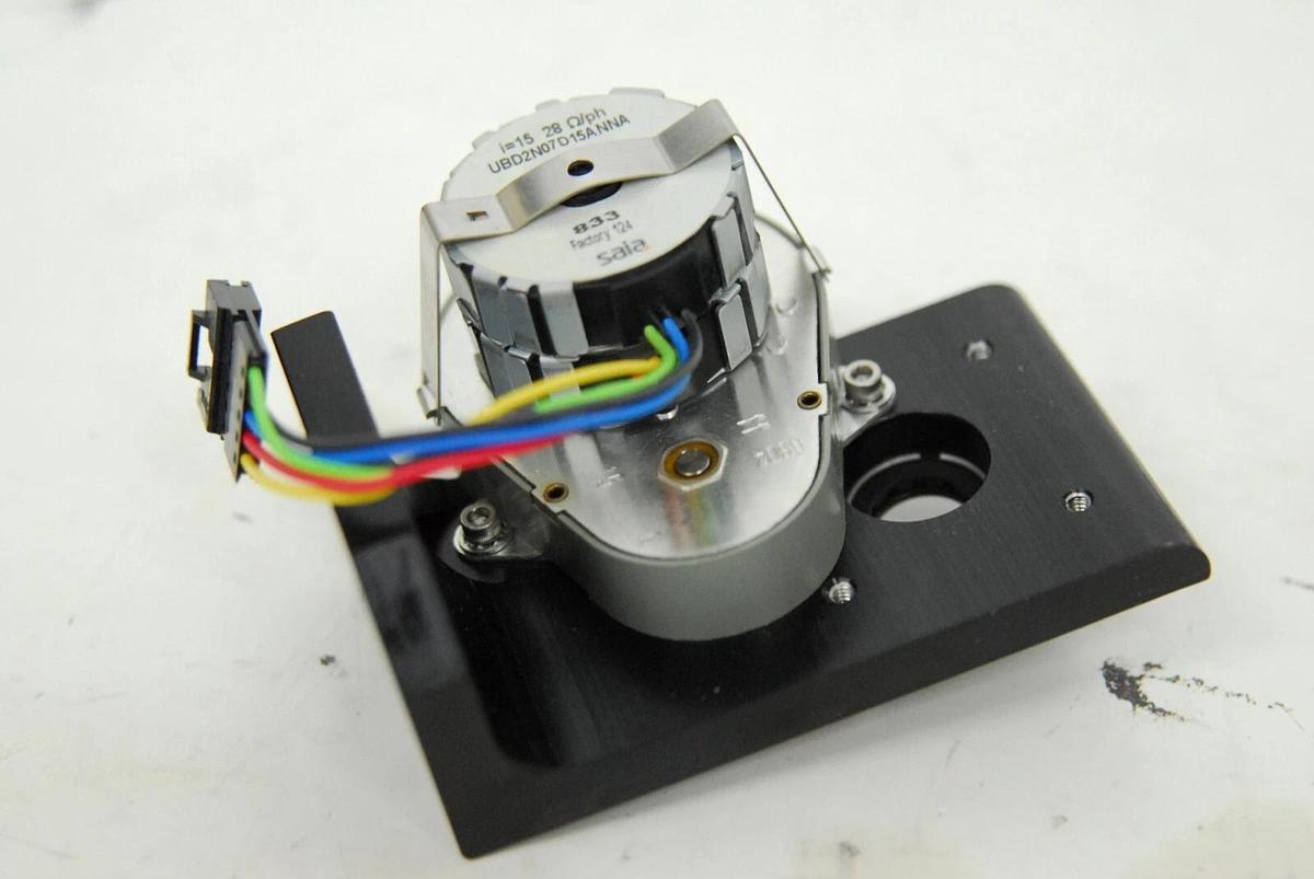 Used Thermo Nicolet 6700 - Aperture Assembly