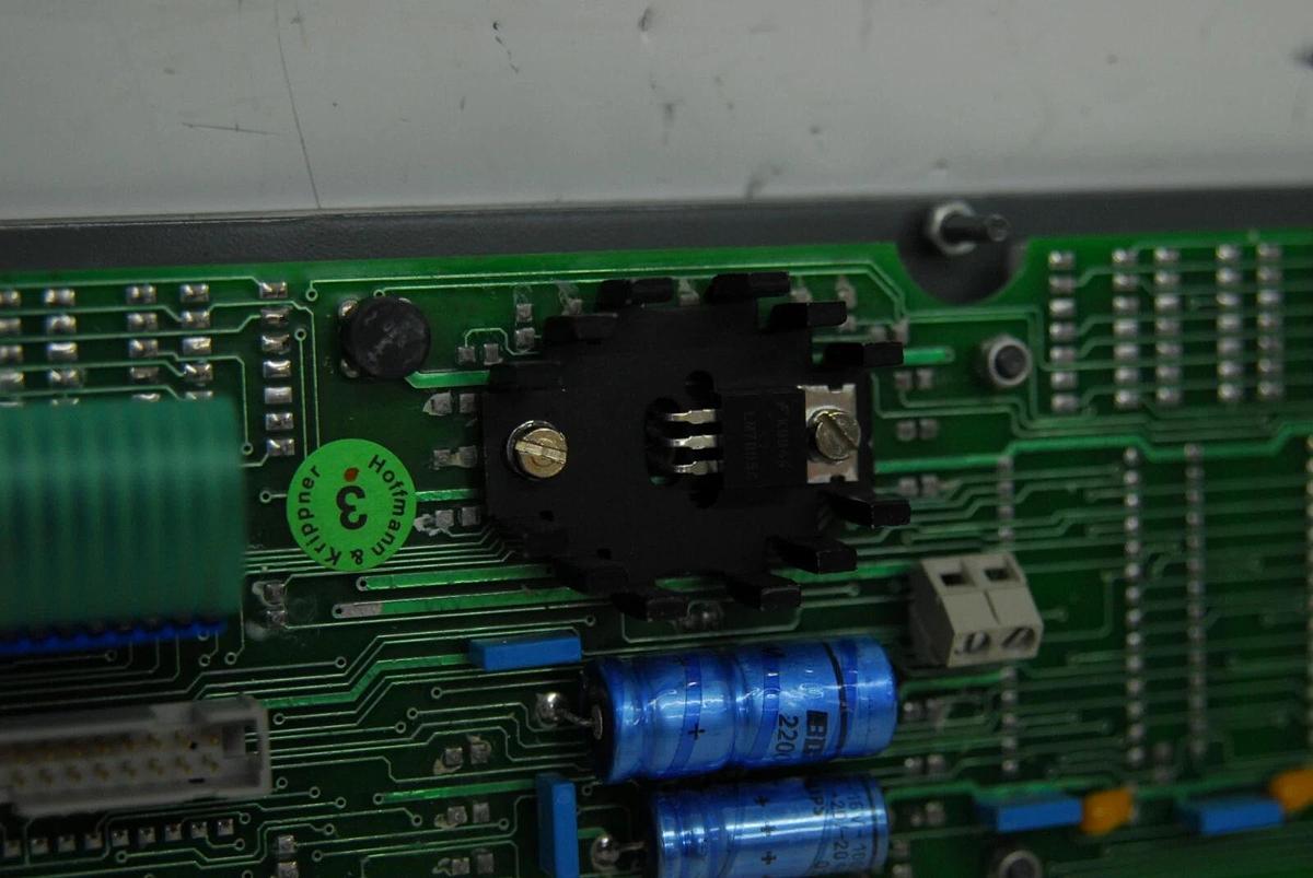 Used Microm HM505E Control Panel W/ Board