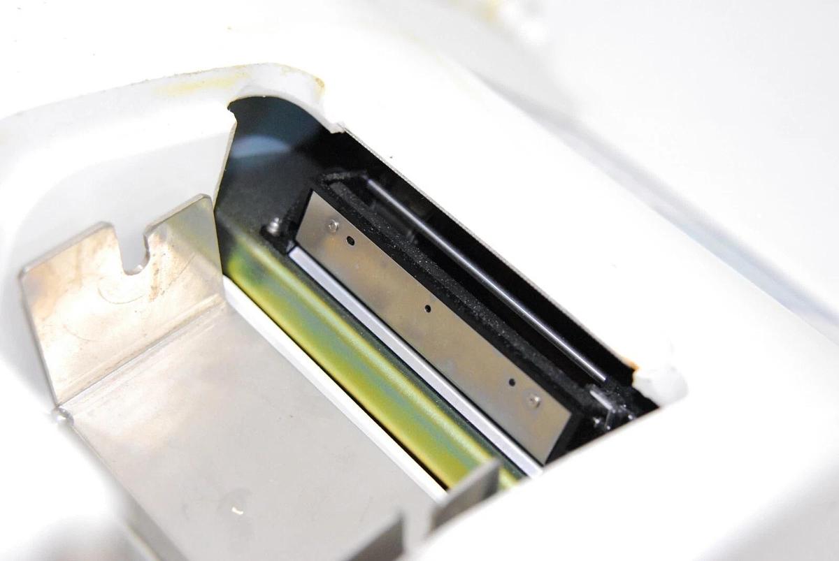 Used EM AquaStar V1B Titrator System