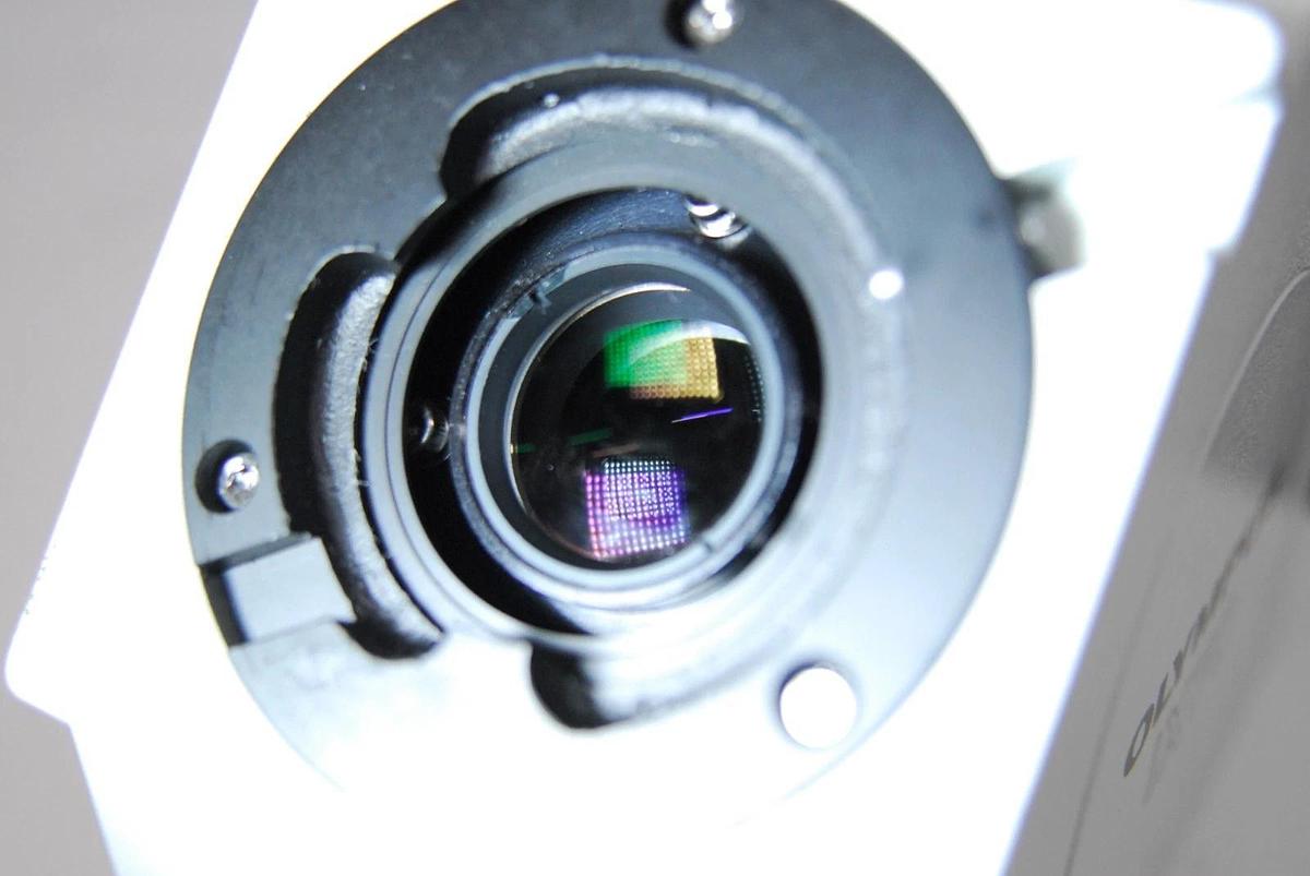 Used Olympus IX70 IX70-S8F2 Inverted Microscope Base - Working