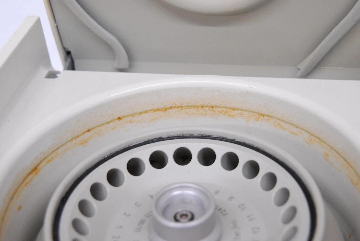 Used Beckman Coulter 367160 Microfuge 18 Centrifuge W/ F241.5P 24-Slot Rotor - TESTED