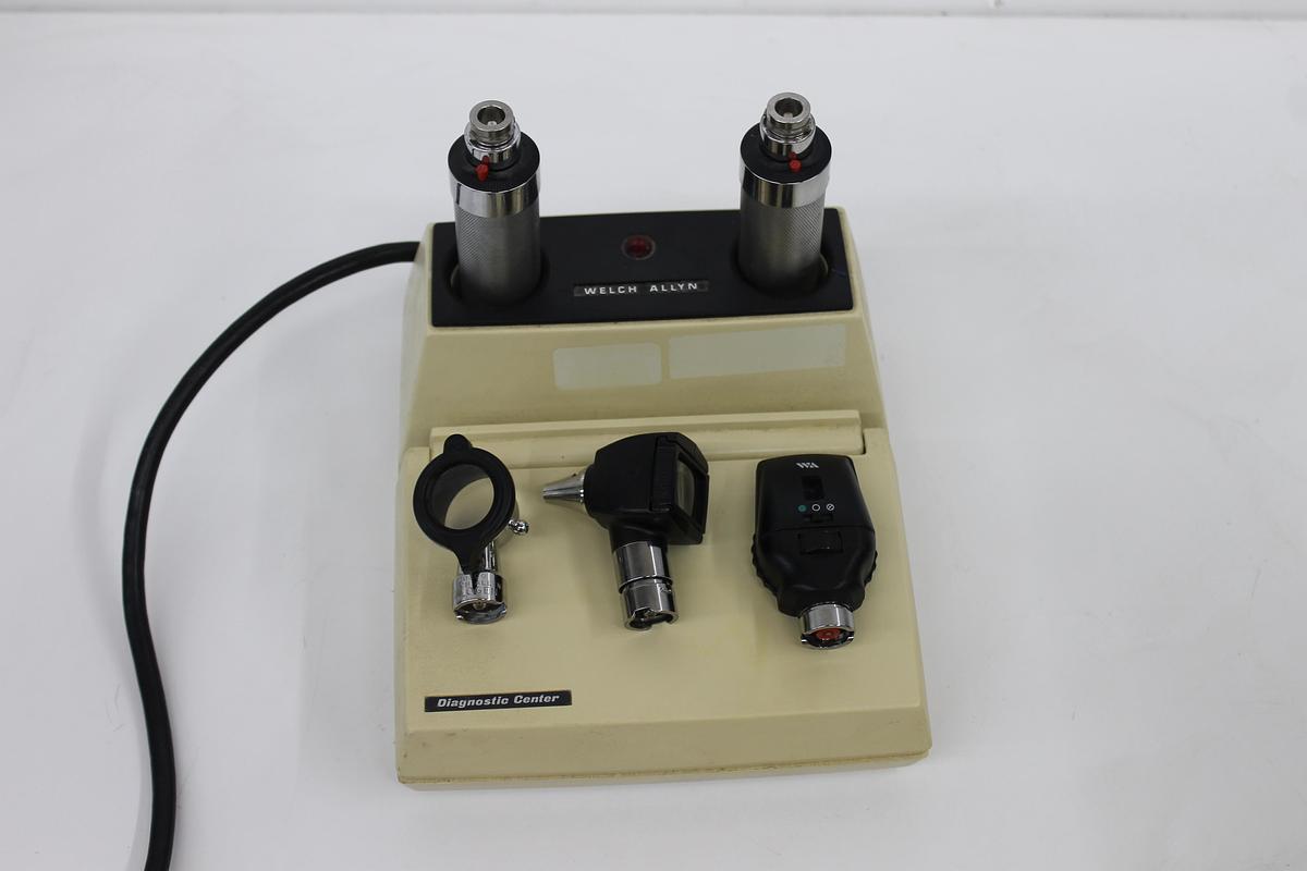 Used Welch Allyn 71150 Diagnostic Center With Tools