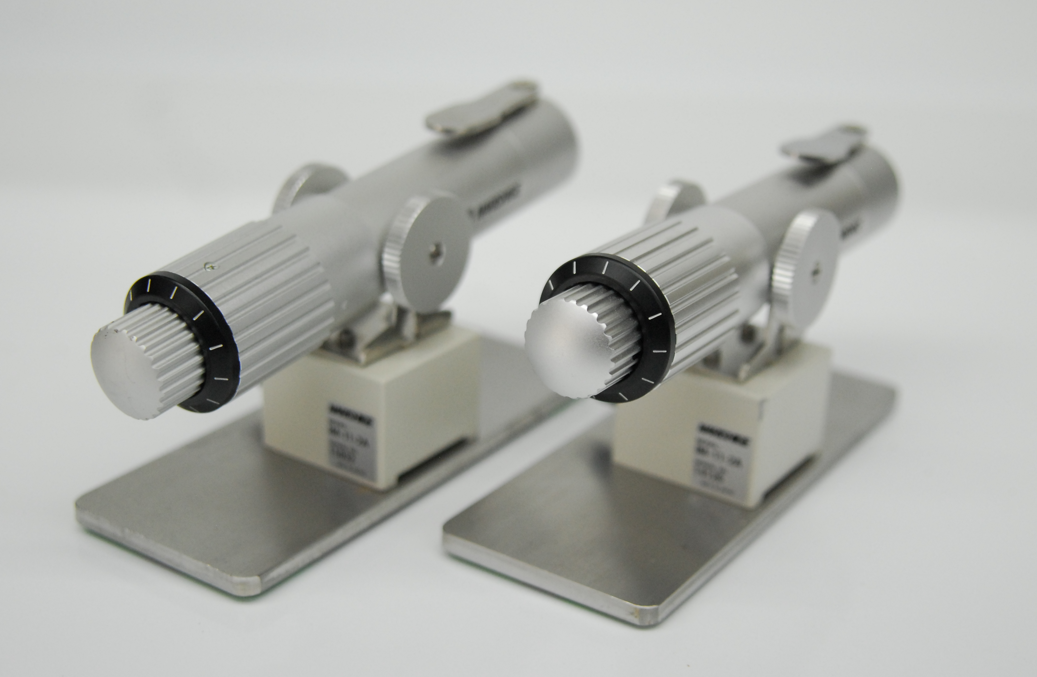 Used Narishige IM-11-2A Pneumatic Microinjectors w/ HI-9 Holders Magnetic Bases - Lot of 2