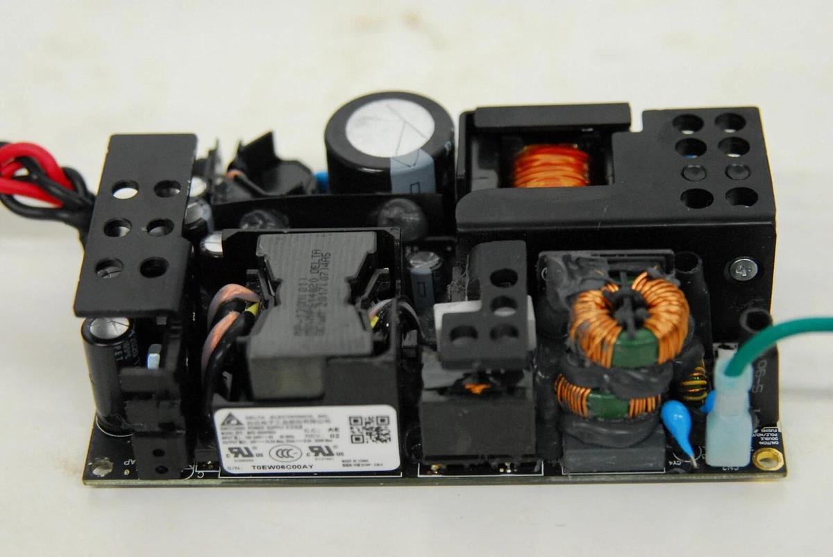 Used Delta Electronics MDS-300APB24 24V 300W Power Supply (Omnicell Optiflex)