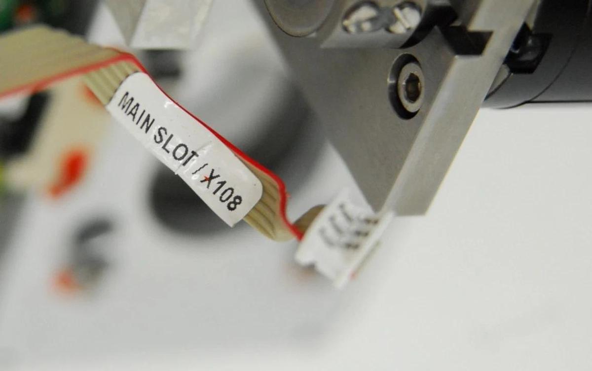 Used Zeiss Axiovert 200M - Motorized Focus Assembly