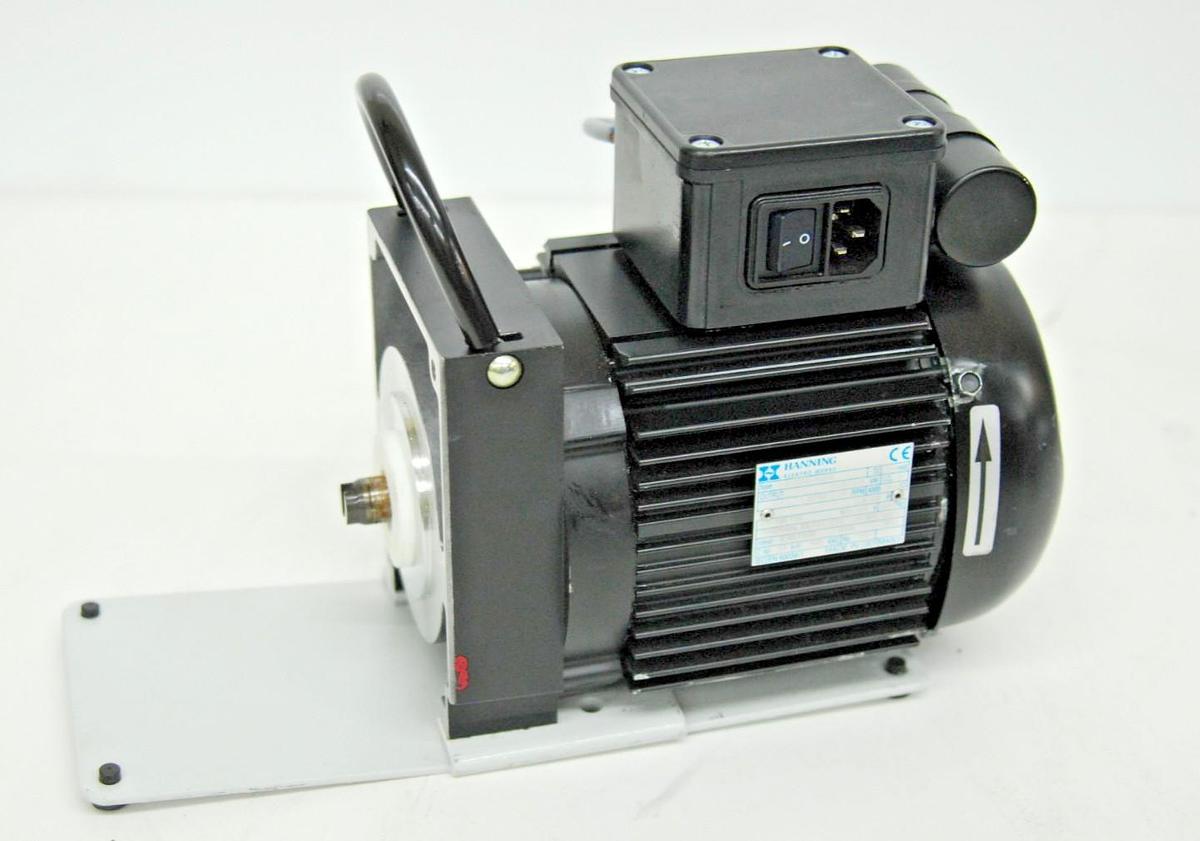 Used Hanning E7B2B-7-583 1-phase AC Motor 200-240VAC 2760/3155RPM (Pfiffer DUO 3)